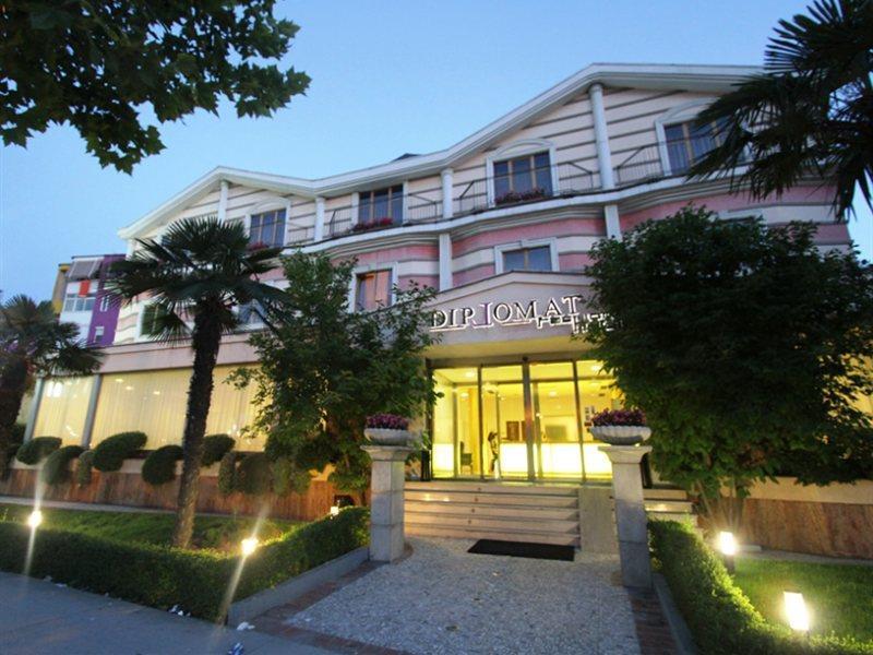 Diplomat Hotel & Spa Tirana Exterior photo